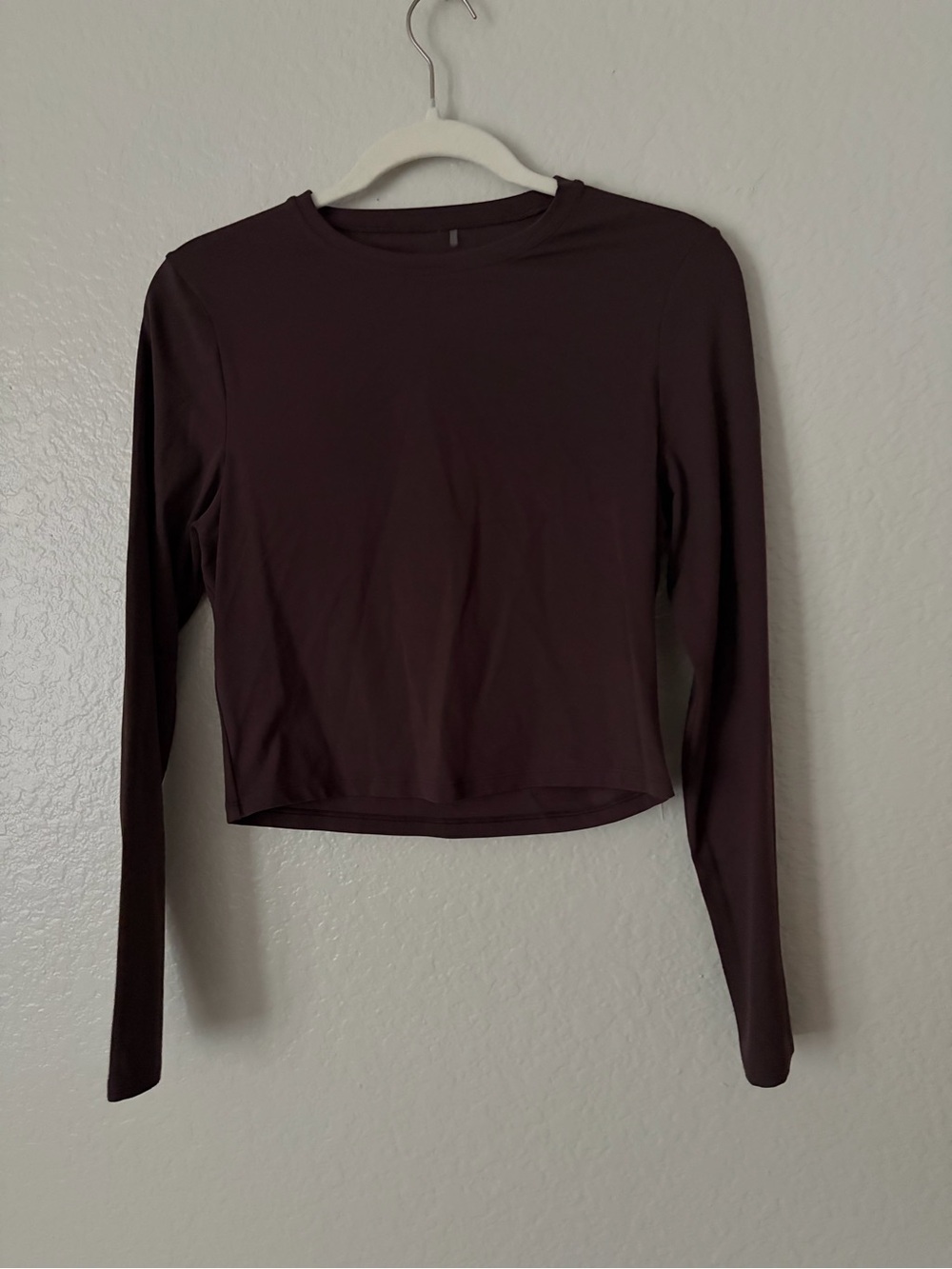 SoftMotion Long Sleeve Mid Top Dark
Umber Brown Size XL